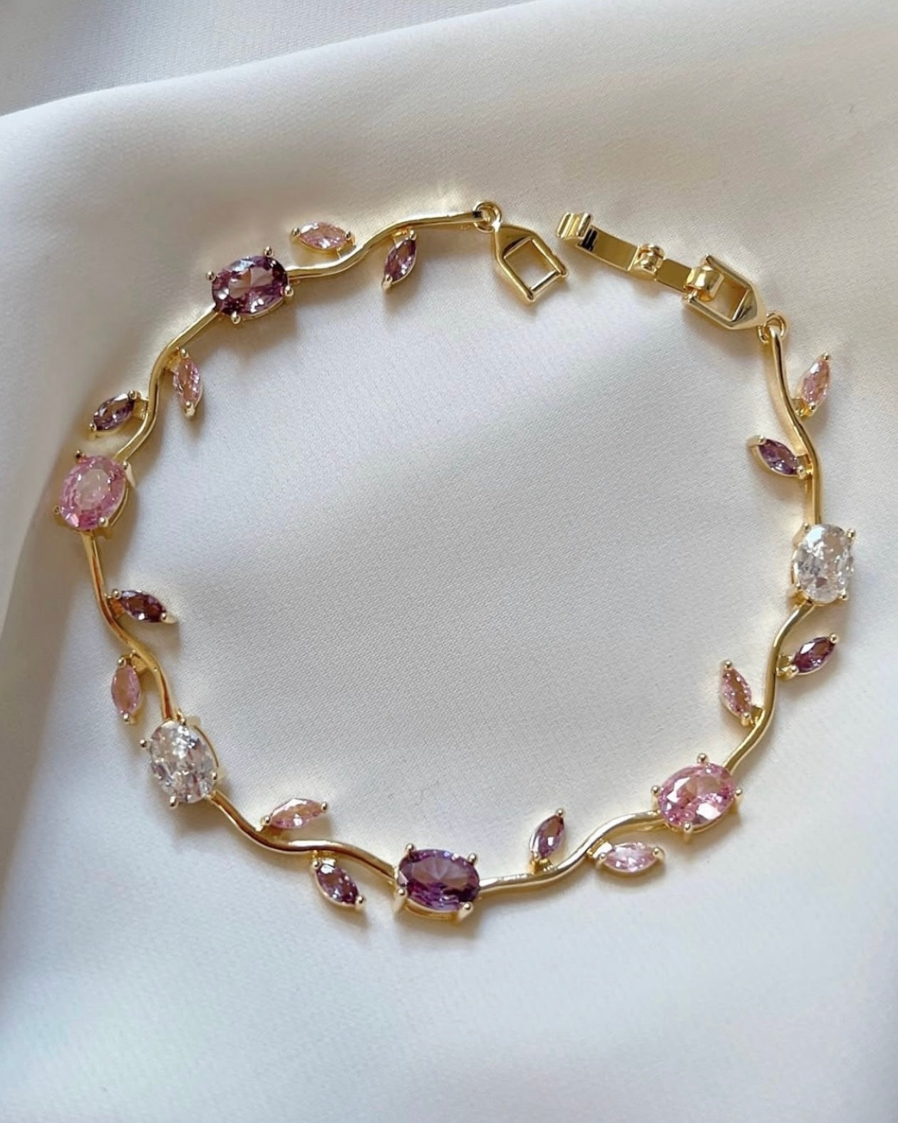 Dreamy Tulip Zircon Bracelet